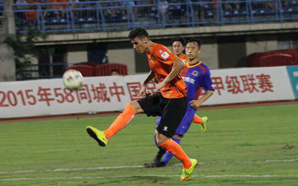 Rafa Jordá ha empezado una nueva andadura en el Wuhan Hall/ ZWH
