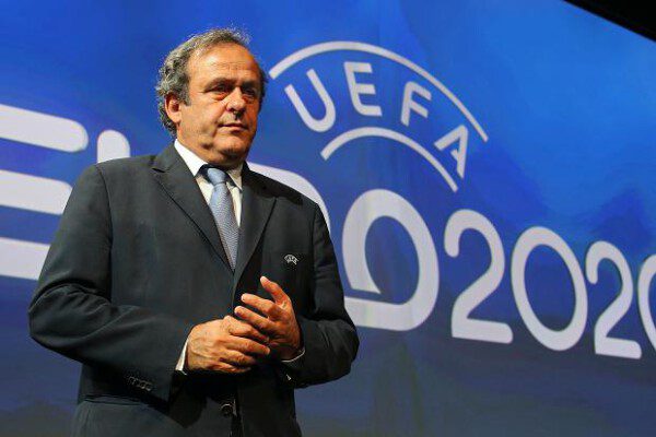Michel Platini finalmente ha sido inhabilitado con cuatro años/ The Sun