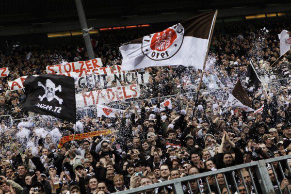 El St. Pauli, uno de los equipos de barrio más afamados/ Robmilnesport